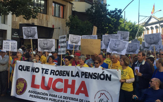 Massive Rentenproteste auf den Kanaren