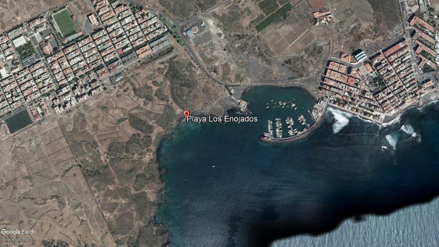 Playa Los Enojados durch Küstendienst und Polizei geräumt