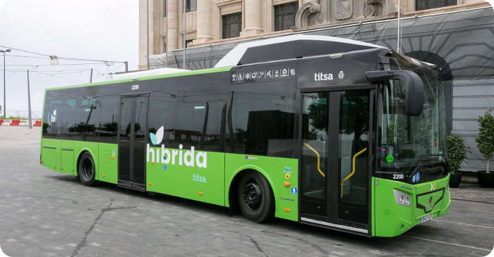 Hybridbus in Santa Cruz Teneriffa
