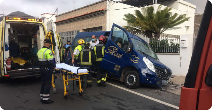 2020 11 04 Gran Canaria Unfall Schulbus
